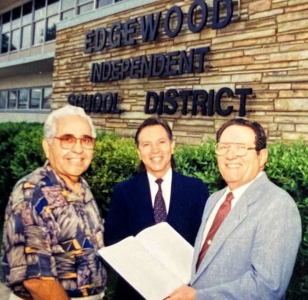 Photo of Demetrio Rodríguez, Dr. Albert Cortez and Dr. José A. Cárdenas